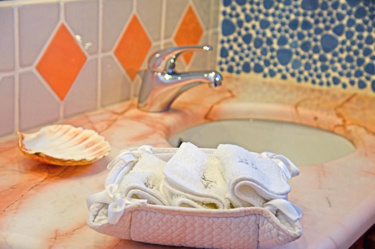 Case Vacanze La Conia Cannigione Buitenkant foto