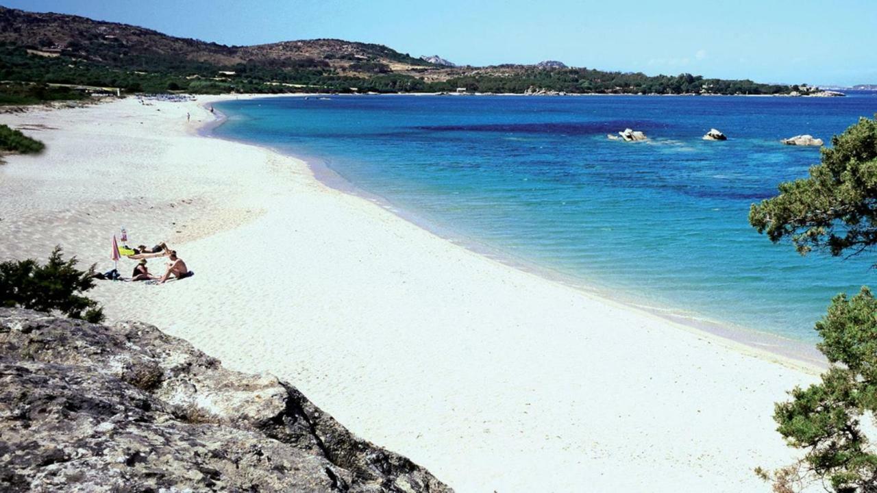Case Vacanze La Conia Cannigione Buitenkant foto